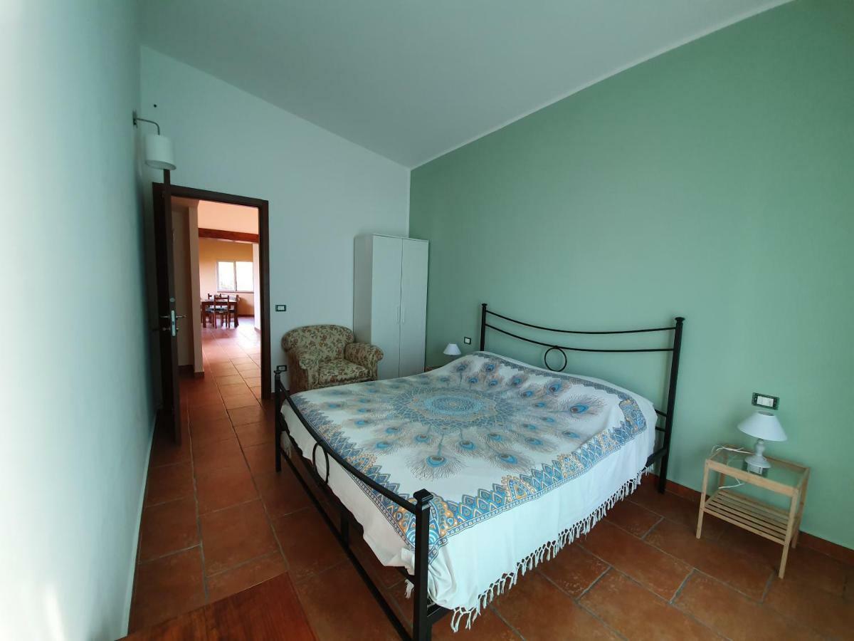 L'Opuntia Sul Lago Caccamo Bagian luar foto